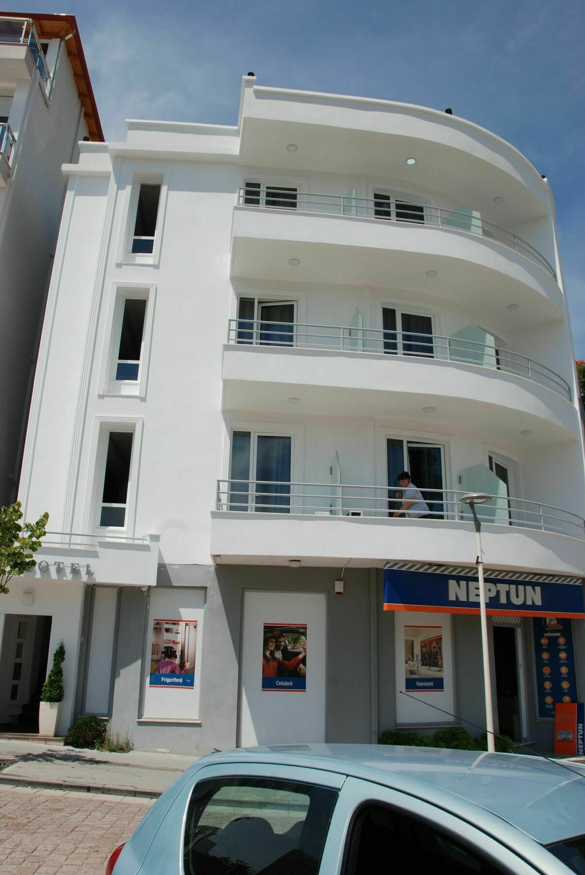 Diamond Hotel